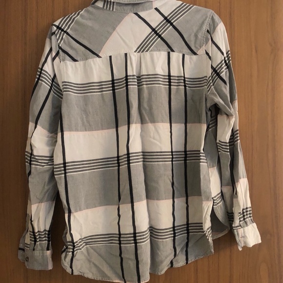 Universal Thread Flannel - Picture 3 of 4